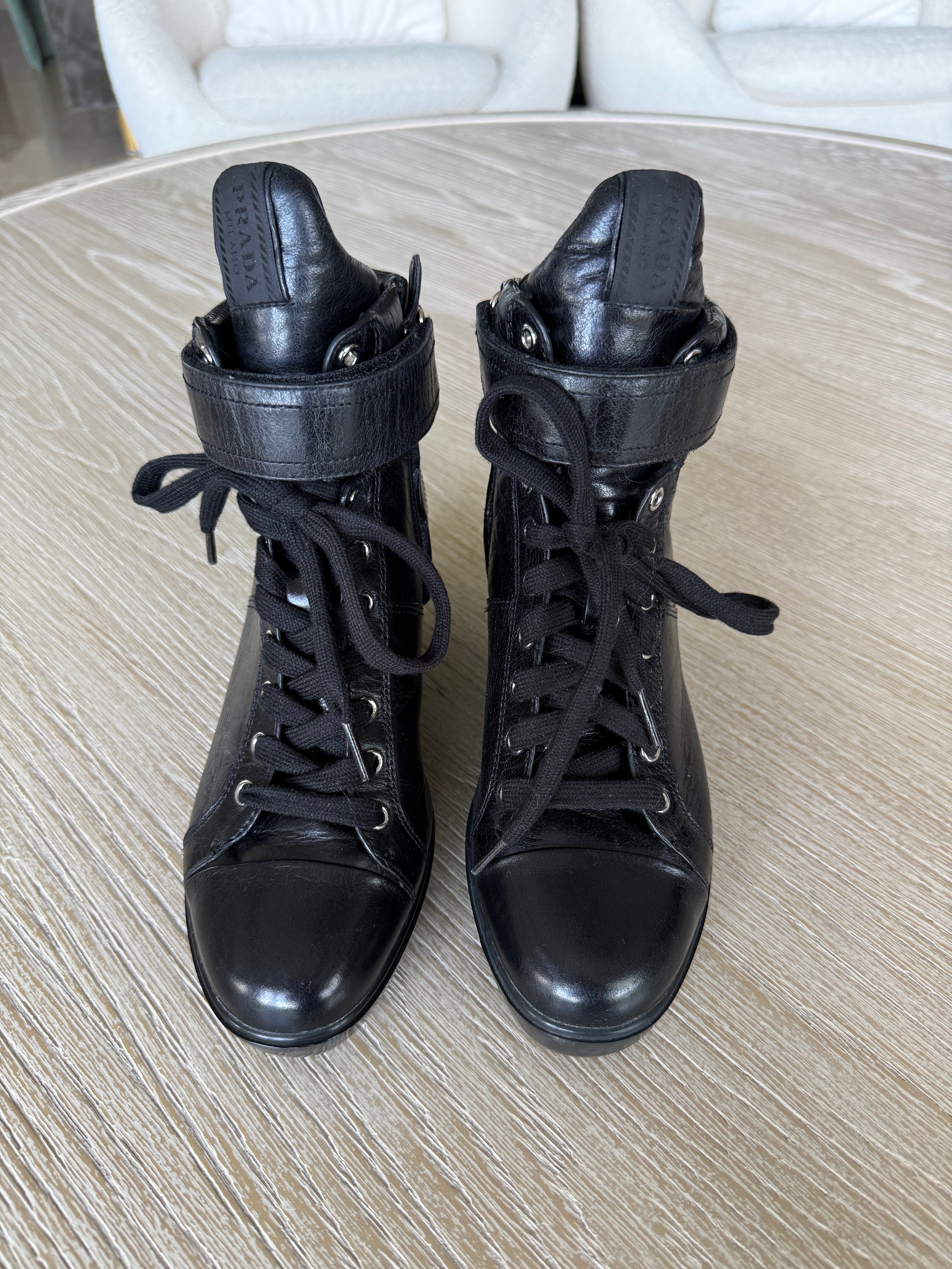 Botas PRADA