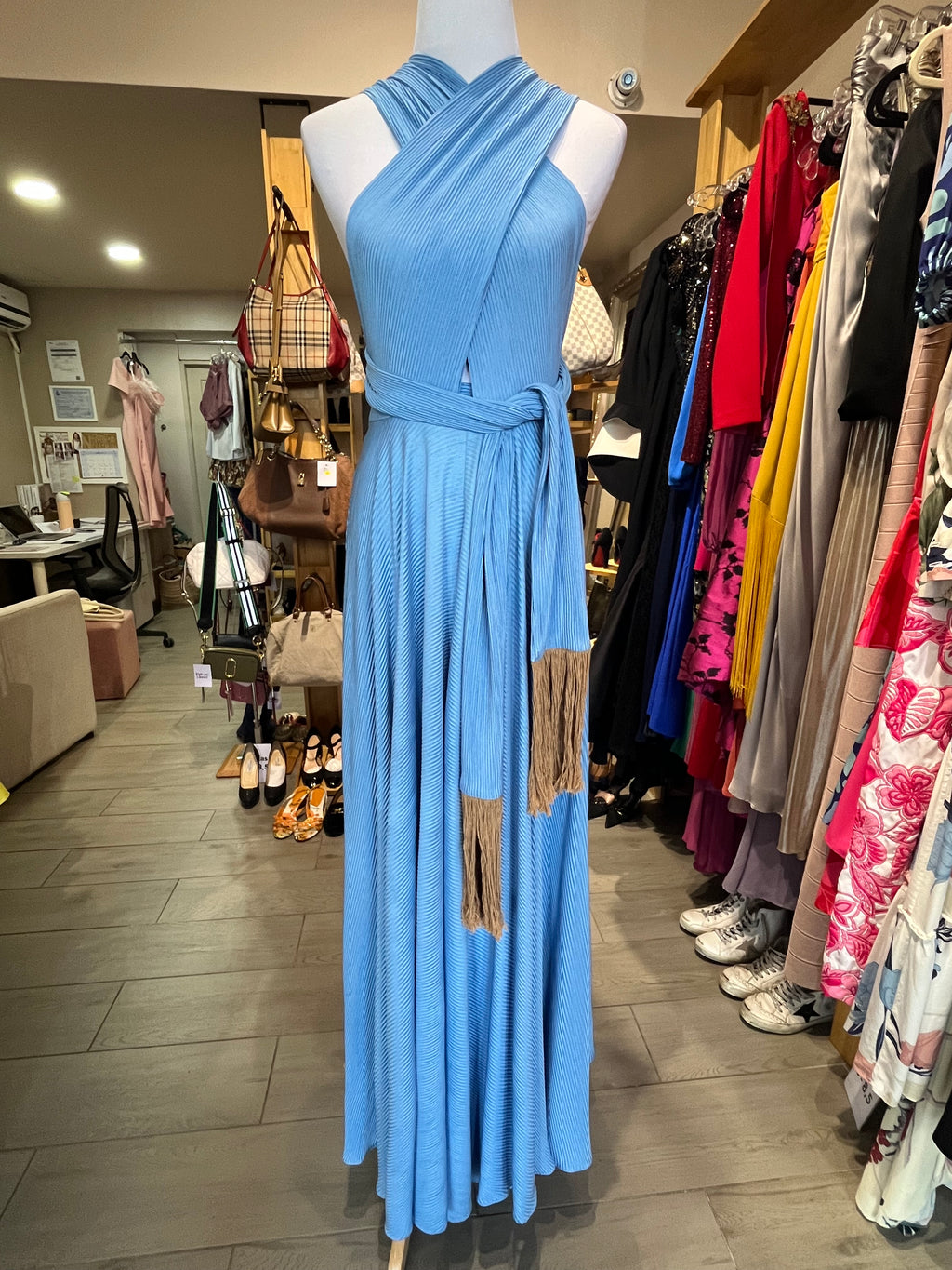 Vestido/Jumpsuit de fiesta MAYLÉ VÁSQUEZ