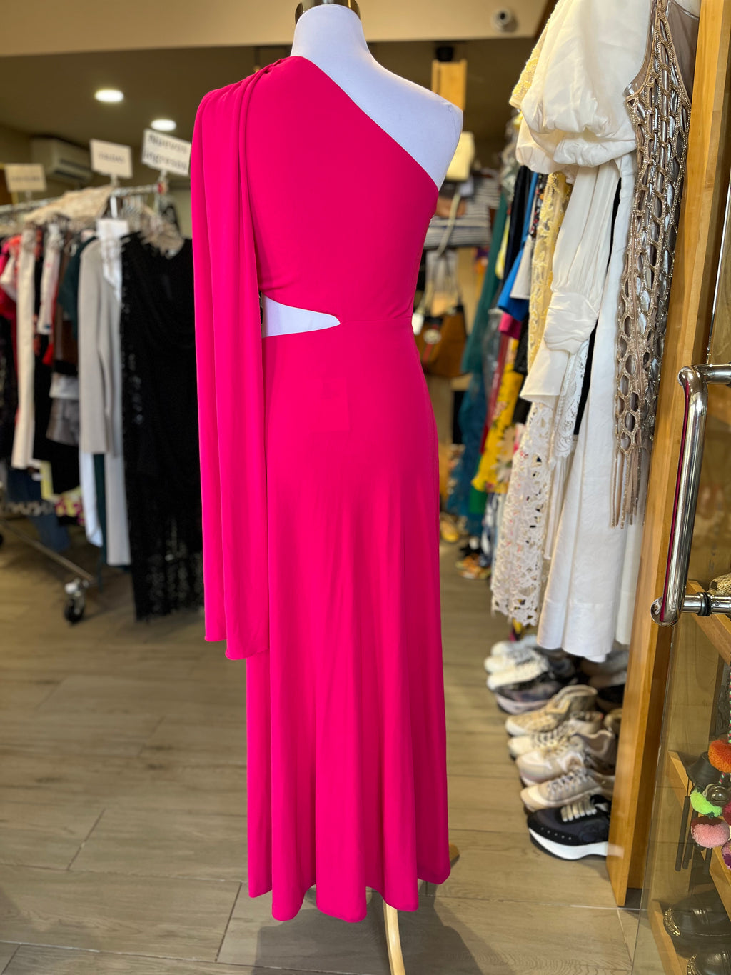 Vestido de fiesta SALONI